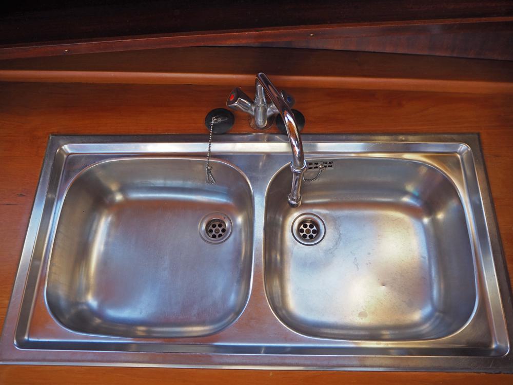 Fore ship, Accommodation